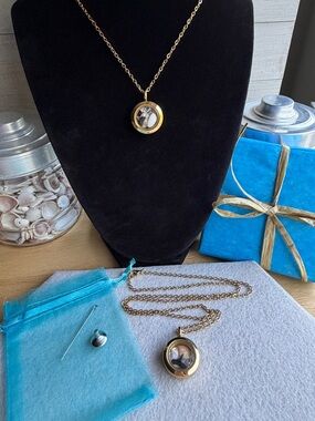 Gold Nautical Memory Locket w/Shells & Shark Tooth Stainless Steel 22”